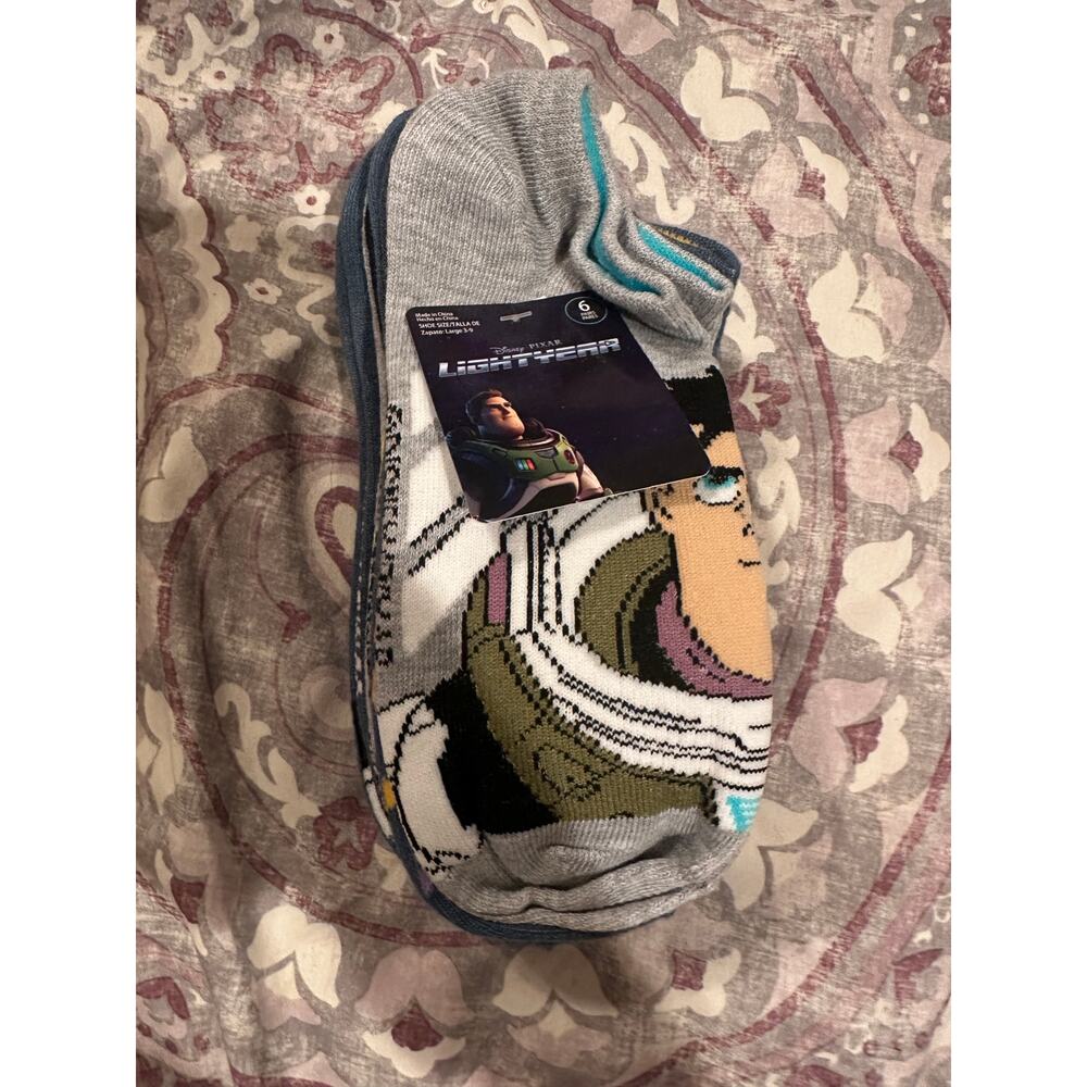 NWT Disney Pixar Buzz Lightyear 6 pack of socks kids Sz 3-9